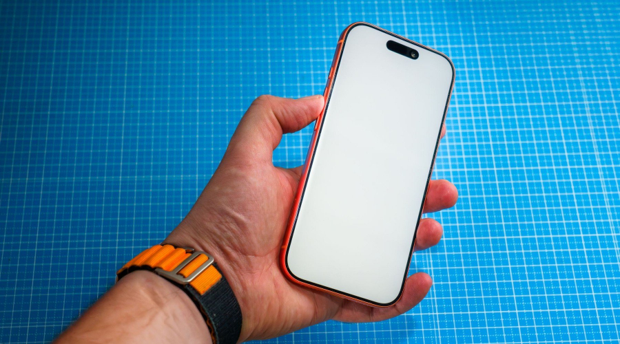 iPhone 16 или iPhone 17: что выбрать