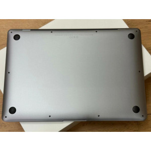 MacBook Air 13 M1 2020 8/256gb space gray