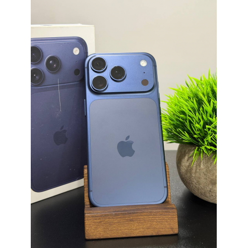 iPhone 17 Pro 256ГБ Синий eSIM