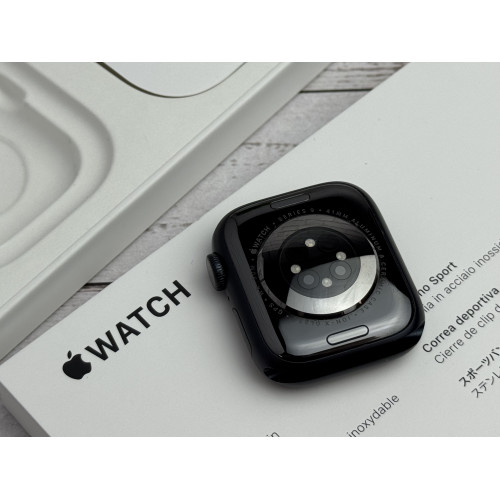 Apple Watch Series 9 41 Midnight M/L