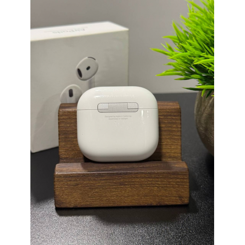 AirPods 4 ANC