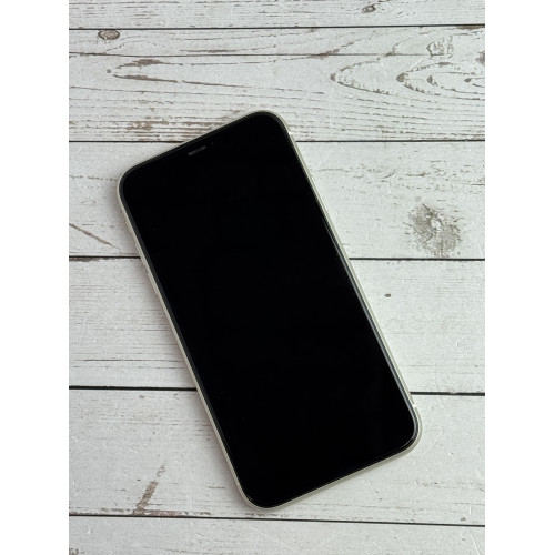 iPhone 11 64 White Ростест