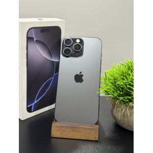 iPhone 16 Pro Max 256гб Чёрный eSIM