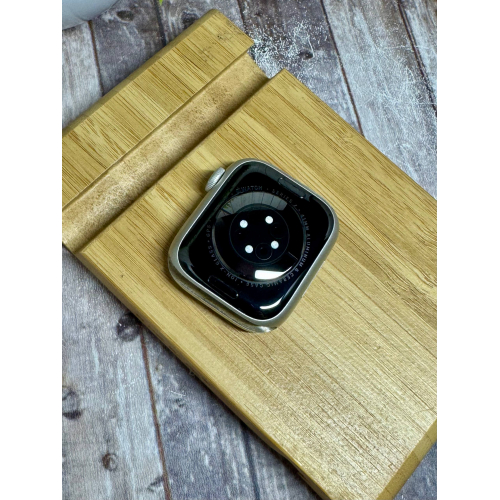 Apple Watch Series 7 41mm Starlight