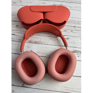AirPods Max Lightning Pink