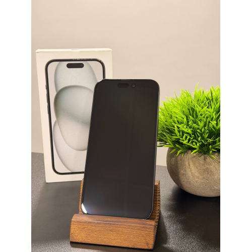 iPhone 15 128ГБ чёрный