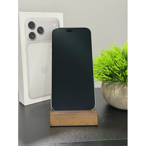 iPhone 17 Pro Max 256гб Белый sim + eSIM