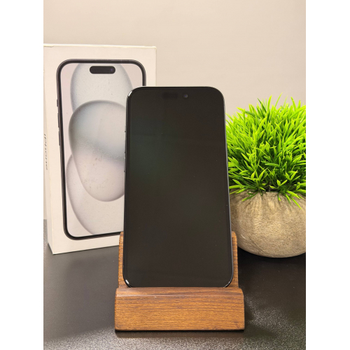 iPhone 15 128гб чёрный