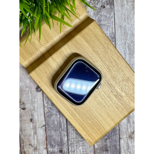Apple Watch Series 7 41mm Starlight