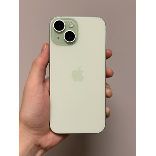 iPhone 15 128гб зелёный