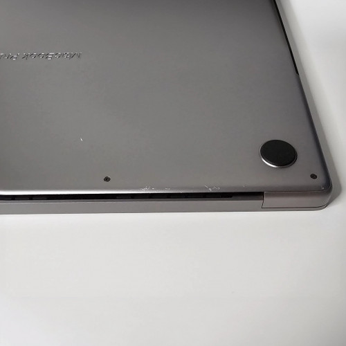 Apple MacBook Pro 16 M1 (2021)