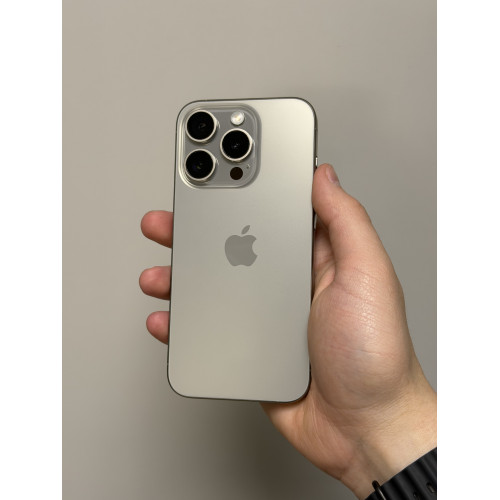 iPhone 15 pro 256ГБ серый