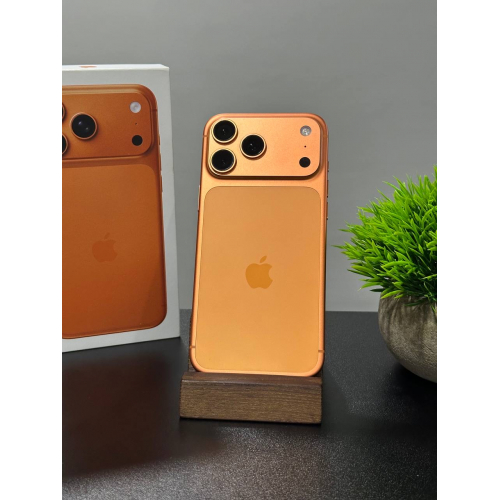 iPhone 17 Pro Max 1тб оранжевый eSIM