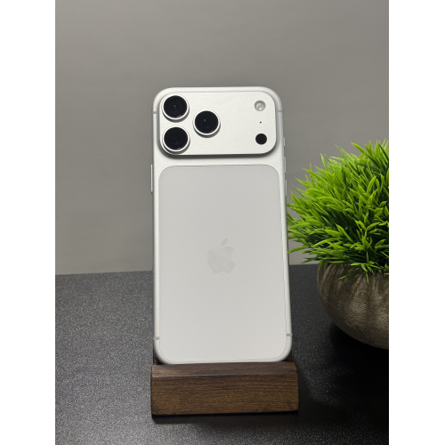 iPhone 17 Pro Max 512гб Белый sim eSIM