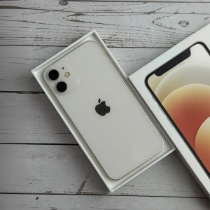 iPhone 12 mini 256 White Ростест
