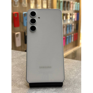 Samsung Galaxy S23 FE 8/256 Cream