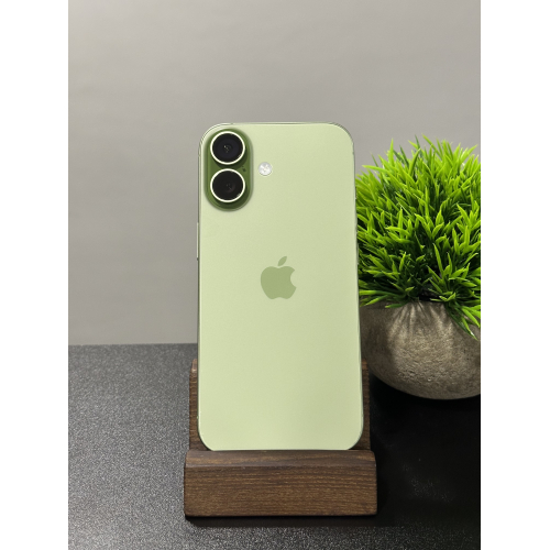 iPhone 17 256гб зеленый Sim+esim