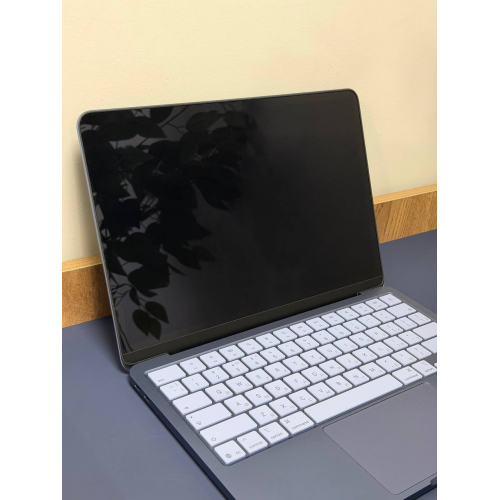 MacBook NEO 8/256гб синий