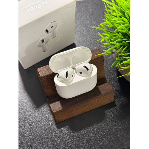 AirPods 4 ANC