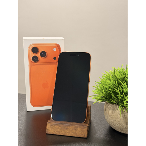 iPhone 17 Pro 256гб оранжевый eSim