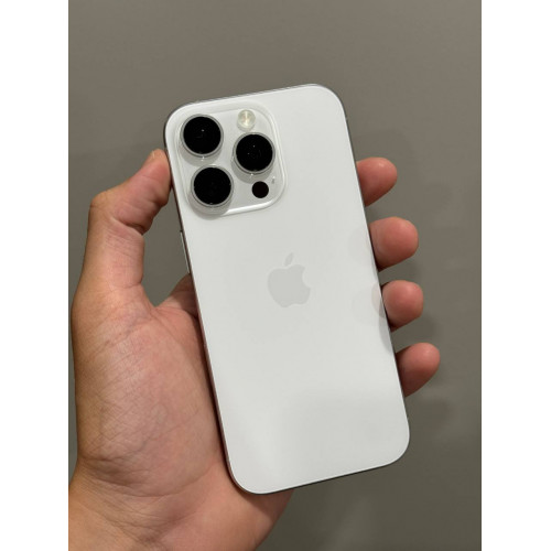 iPhone 16 Pro 128гб Белый