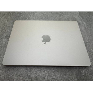 MacBook Air 13 M2 8/256 Starlight