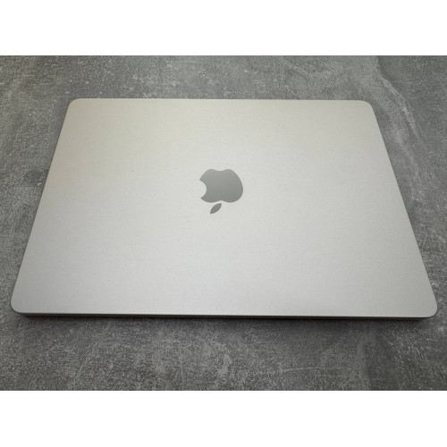 MacBook Air 13 M2 8/256 Starlight