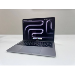 MacBook Pro 13