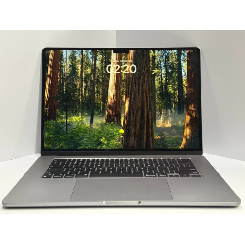 MacBook Air 15 M2 8/256Gb Space Gray