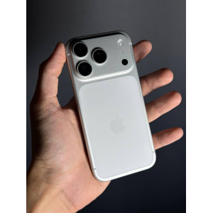 iPhone 17 Pro 256гб Серебристый