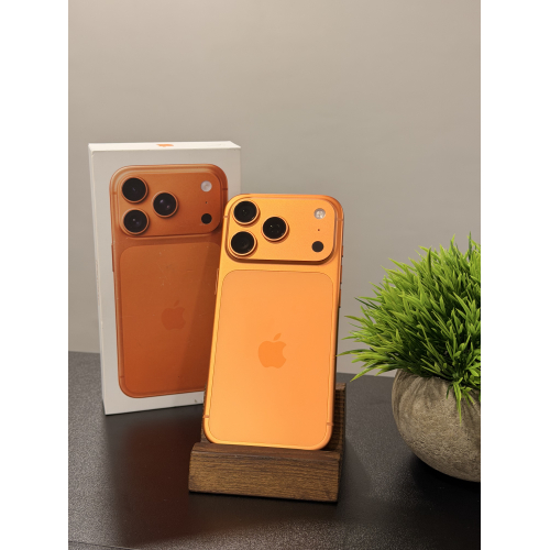 iPhone 17 Pro 256гб оранжевый eSim