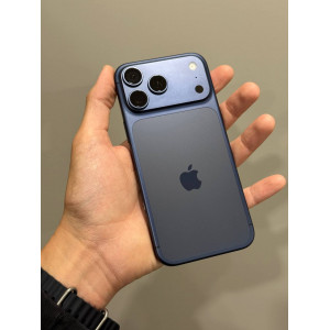 iPhone 17 Pro Max 256гб Синий