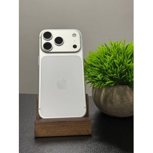iPhone 17 Pro 256гб серебристый Sim+eSim