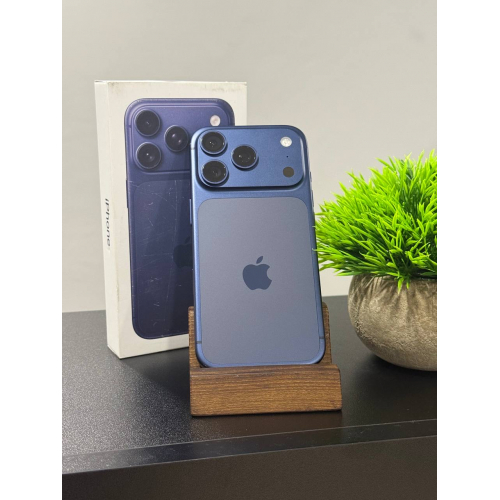 iPhone 17 pro 256гб синий Only e