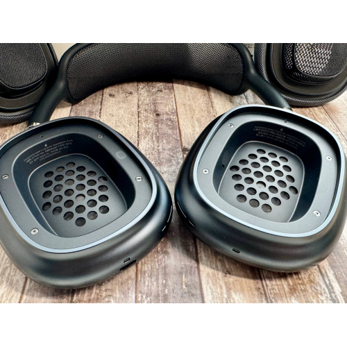 AirPods Max (USB