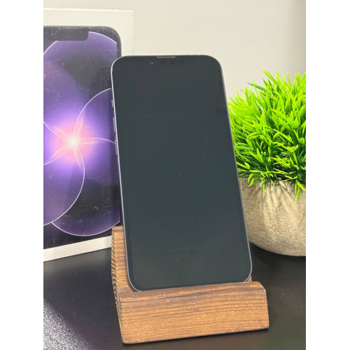 iPhone 17e 256Гб ESIM черный