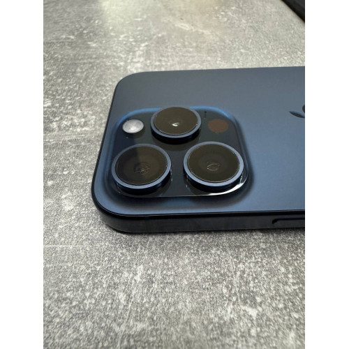 iPhone 15 Pro 256Gb Blue Titanium