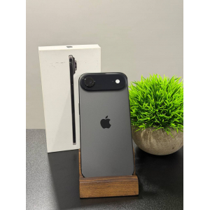 iPhone Air 256gb чёрный eSIM