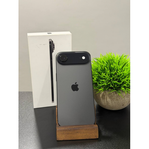 iPhone Air 256gb чёрный eSIM