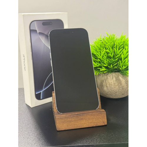 iPhone 16 Pro 128гб белый